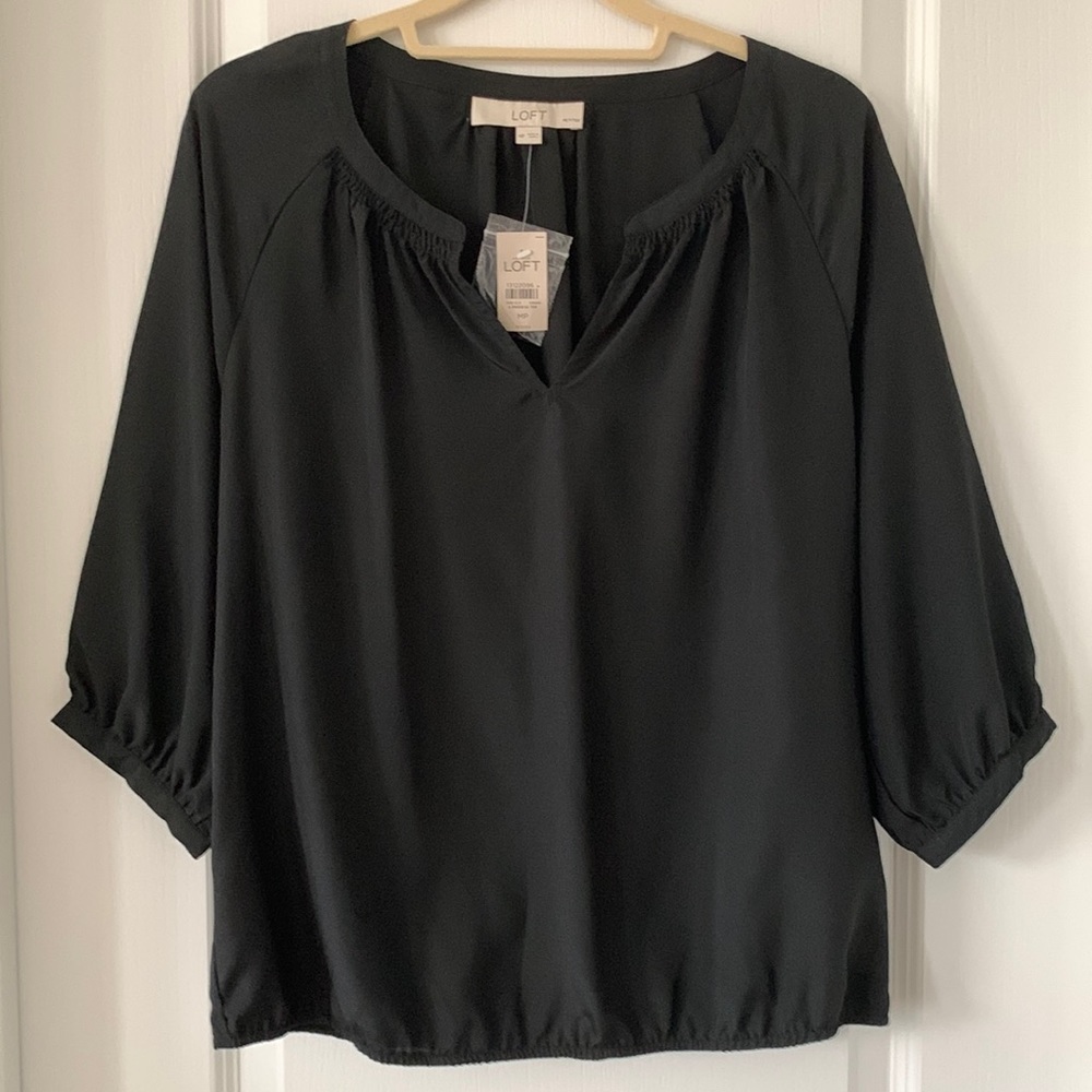 NWT LOFT Black Split Neck 3/4 Length Sleeves 100% Polyester Blouse Size MP